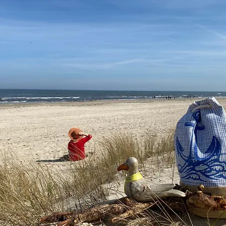 Haus Kastell - Strandglueck 公寓 *